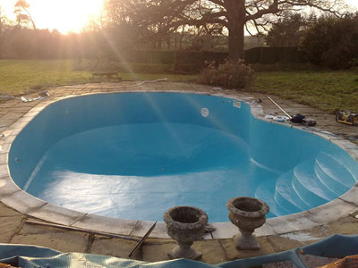 Domestic Swimming Pool and Liner Repair 1 2 - Regency GRP LTD